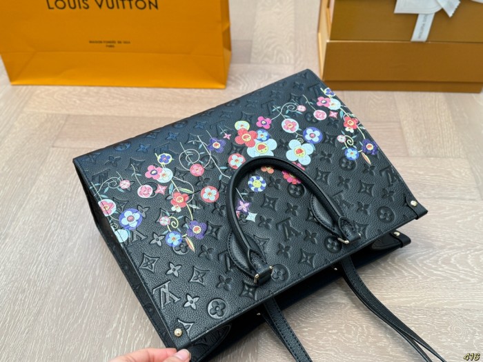LV Onthego Bag 047 DB592 35cm