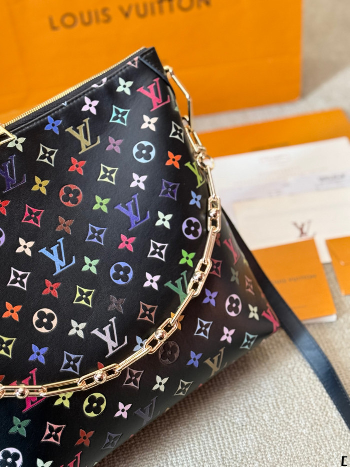 LV Coussin Hobo Bag 056 DB591 30cm
