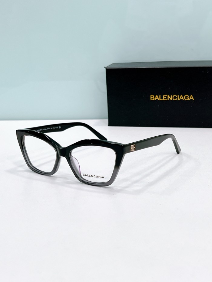 Balenciaga Sunglasses BB03420 SM501