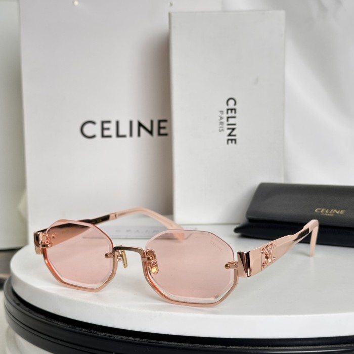 Celine Sunglasses CL42118U SM061