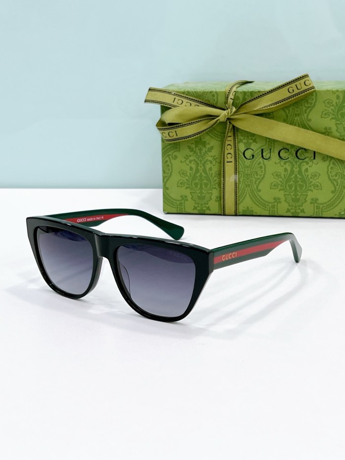 Gucci Sunglasses GG0926S SM021