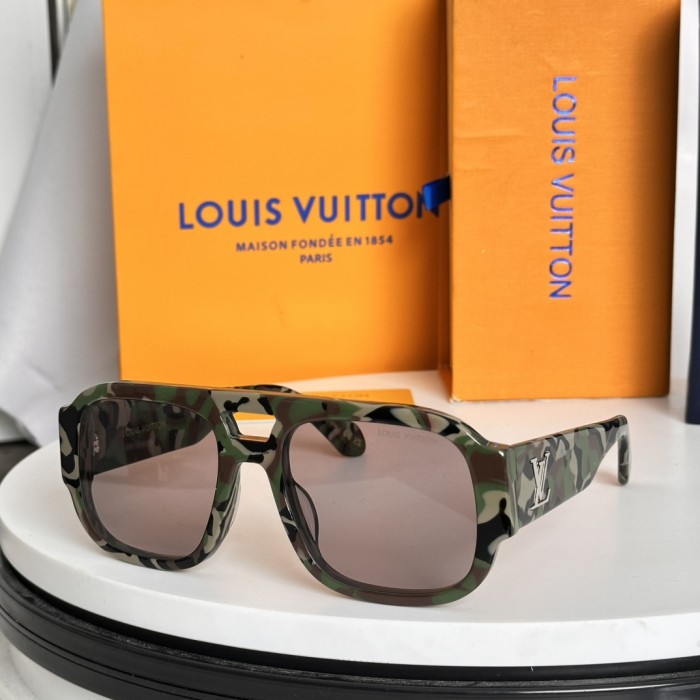 LV Sunglasses Z2613E SM051