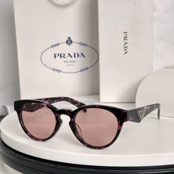 Prada Sunglasses PRA11VD SM021