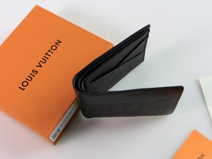 LV Wallet M67542 LM05