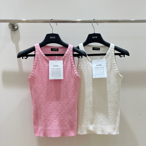 Chanel Ladieswear 001