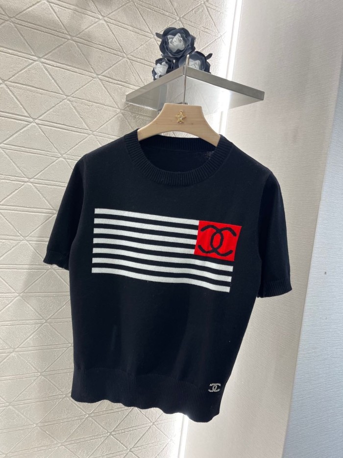 Chanel Ladieswear 002
