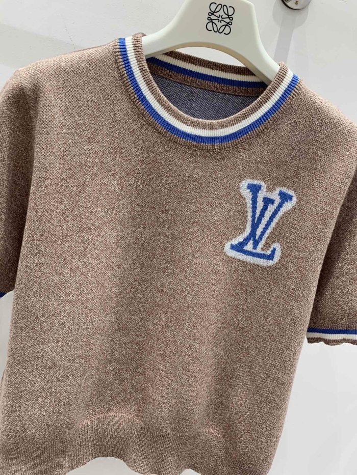 LV Ladieswear 002