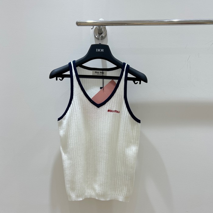 Miu Miu Ladieswear 004