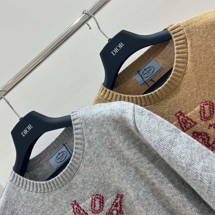 Prada Ladieswear 007