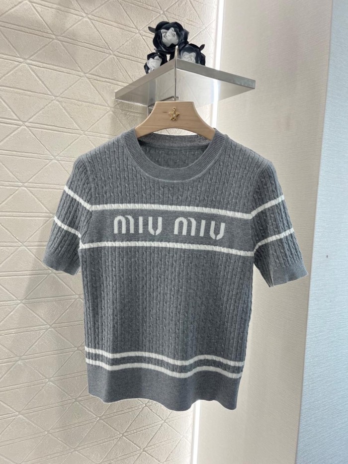 Miu Miu Ladieswear 018