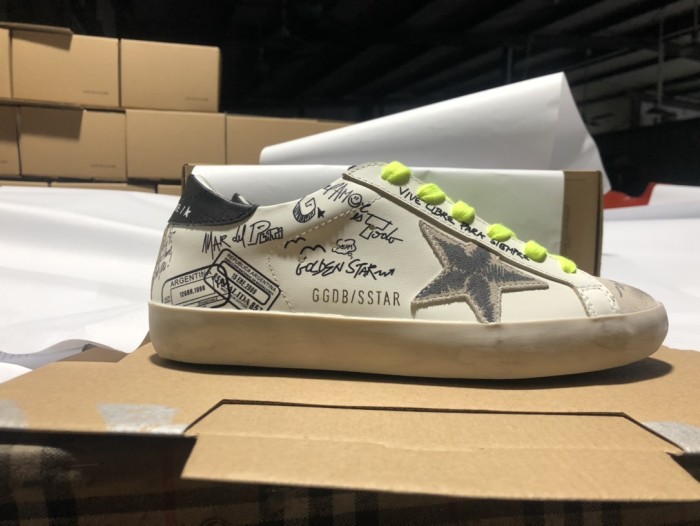 Golden Goose shoes 005 HL022