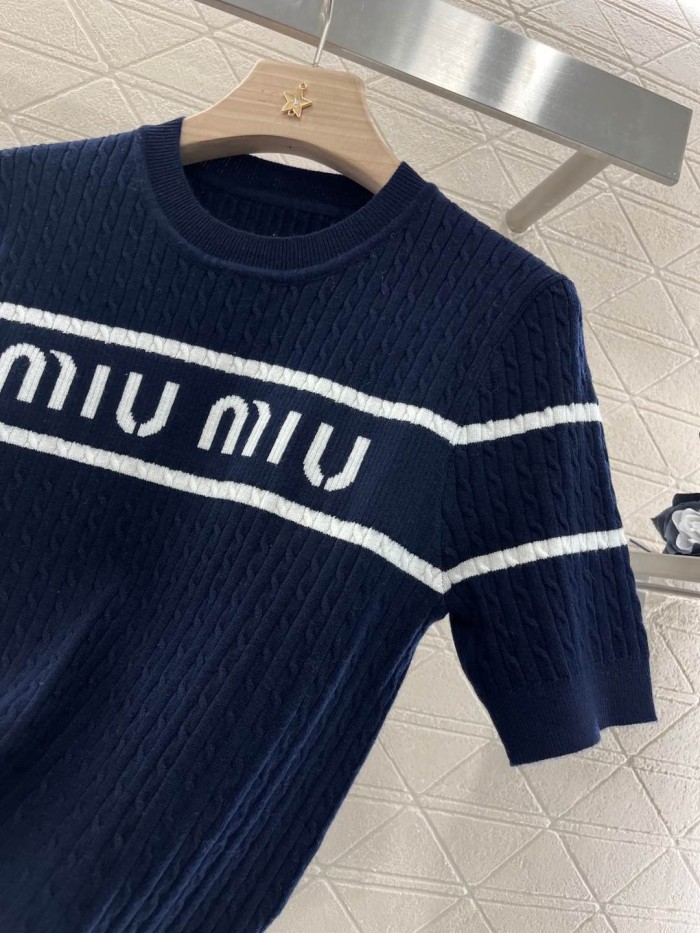 Miu Miu Ladieswear 018