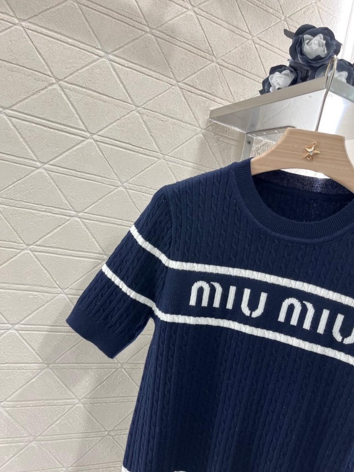 Miu Miu Ladieswear 018