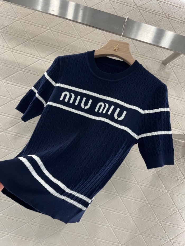 Miu Miu Ladieswear 018