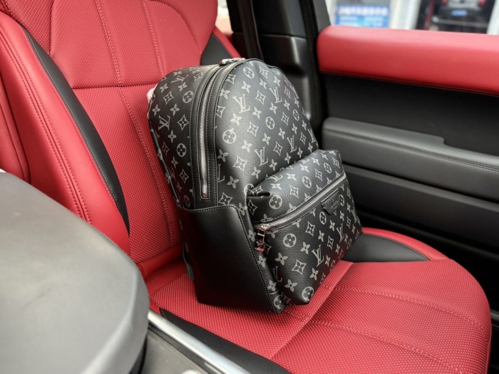 LV Discovery Backpack 22545 DB071 40cm