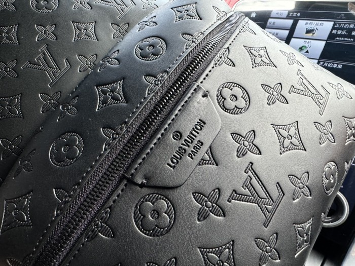 LV Discovery Backpack 22545 DB071 40cm