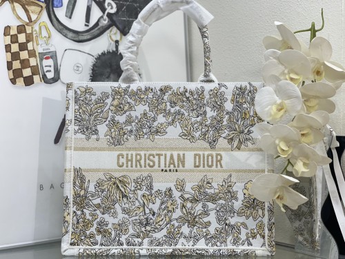 High quality Dior Book Tote 0175 LM042062 36-42cm