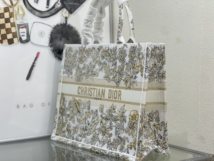 High quality Dior Book Tote 0175 LM042062 36-42cm