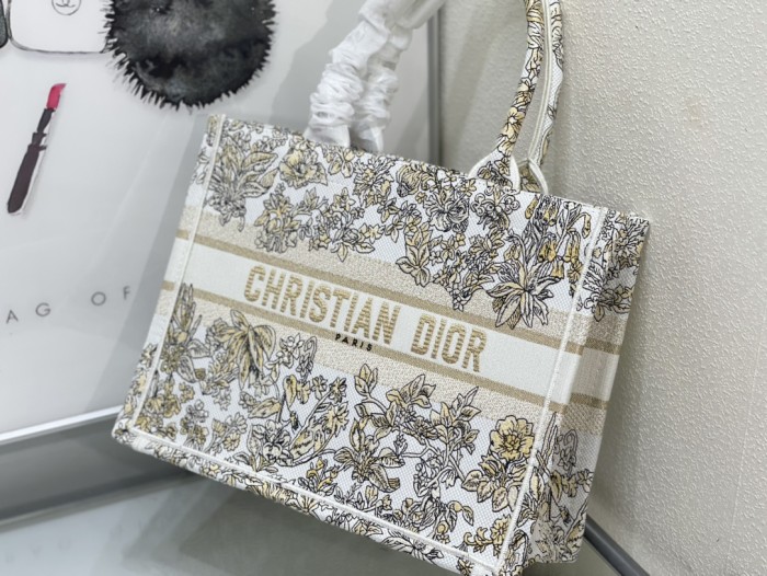 High quality Dior Book Tote 0175 LM042062 36-42cm