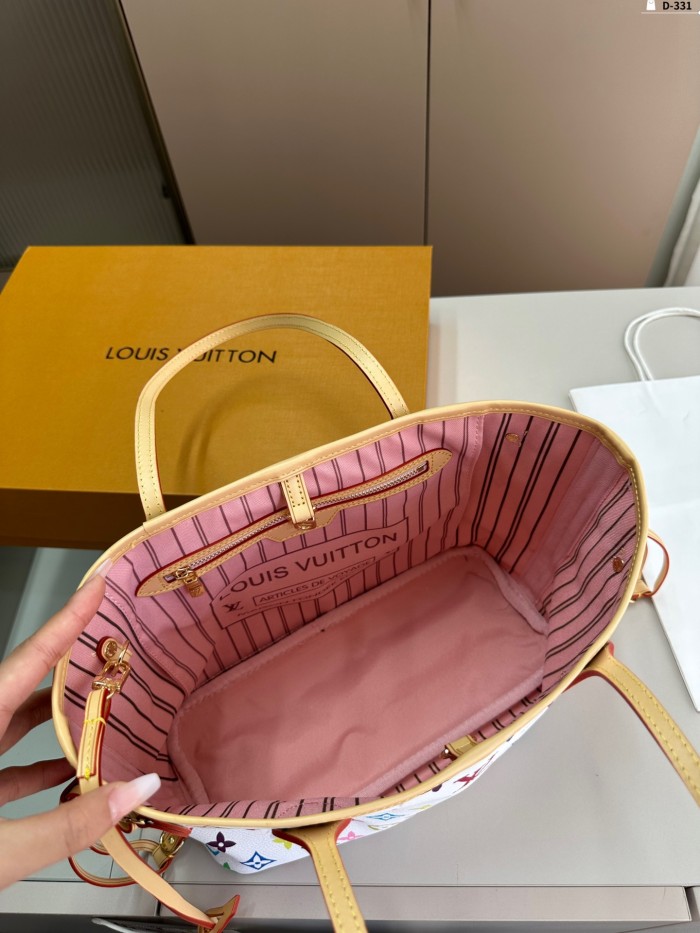 LV Neverfull Tote 065 DB561 30cm