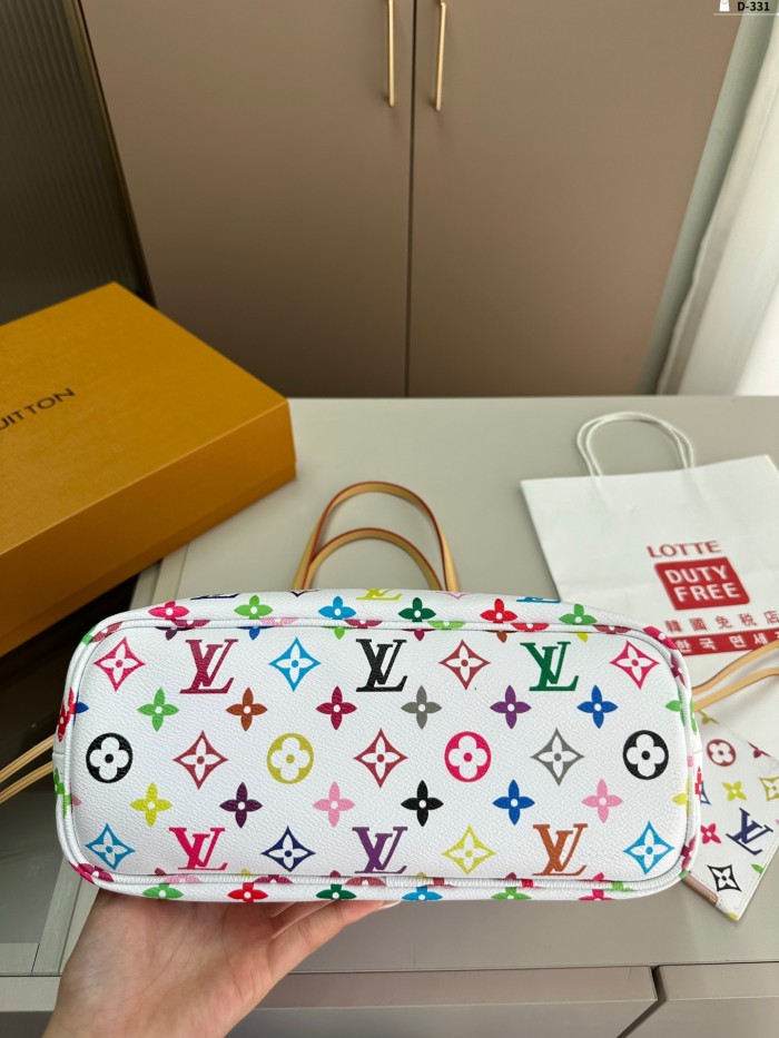 LV Neverfull Tote 065 DB561 30cm
