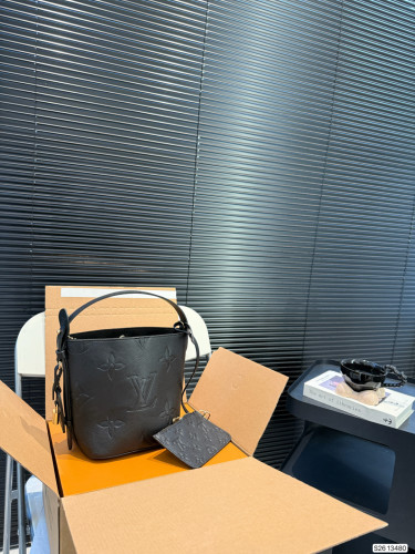 LV All In BB Handbag M13480 LM012 18cm