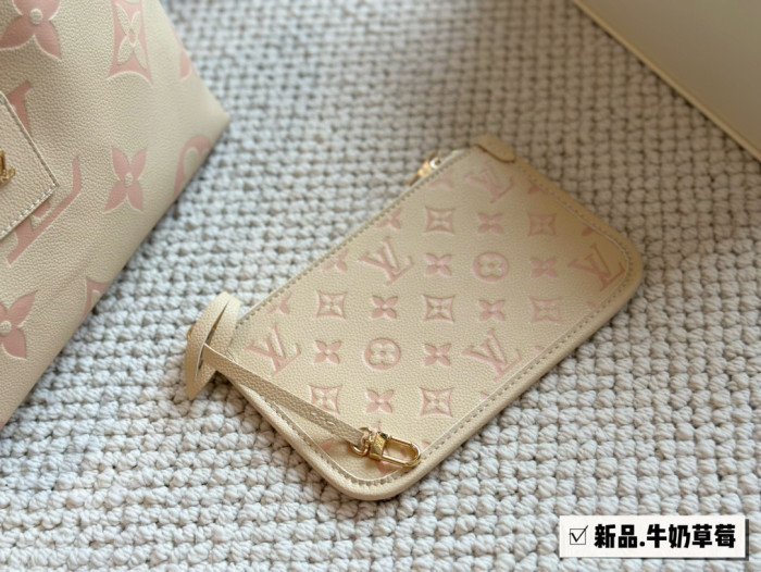 LV CarryAll Bag 071 DB502 29cm