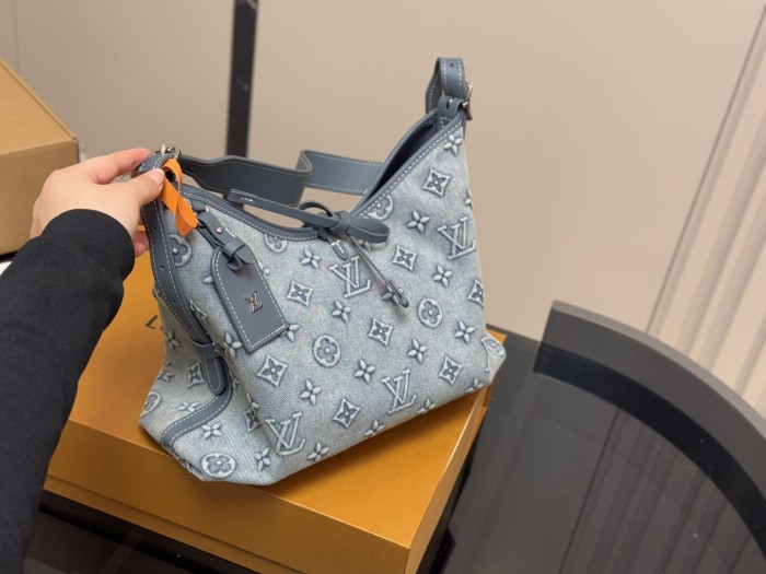 LV CarryAll Bag 074 DB502 31cm
