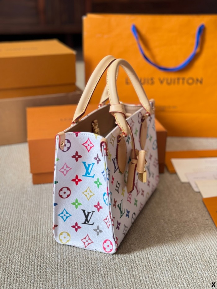 LV Onthego Bag 081 DB002 25cm