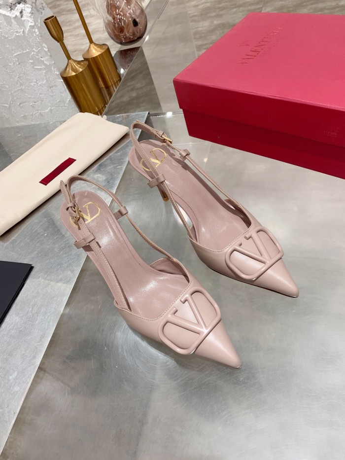 Valentino shoes 019 XM092