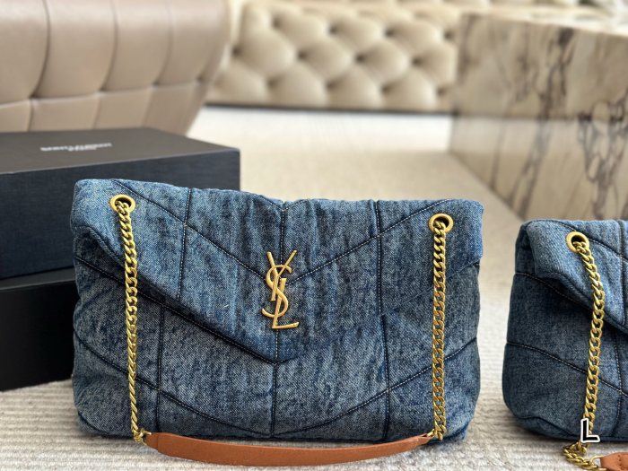 YSL Loulou puffer 014 DB571581 32-35cm