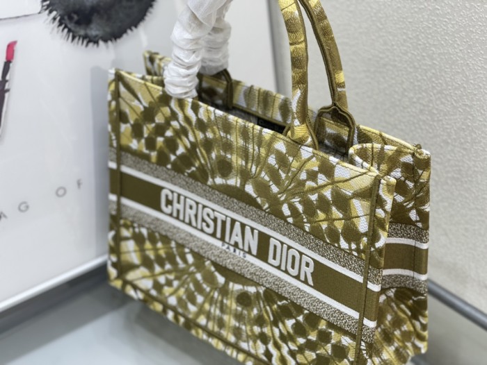High quality Dior Book Tote 8834 LM042062 36-42cm