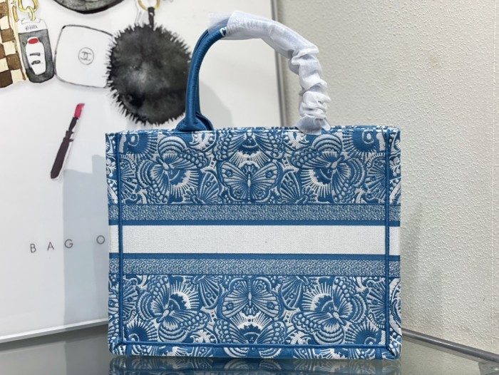 High quality Dior Book Tote 8834 LM042062 36-42cm