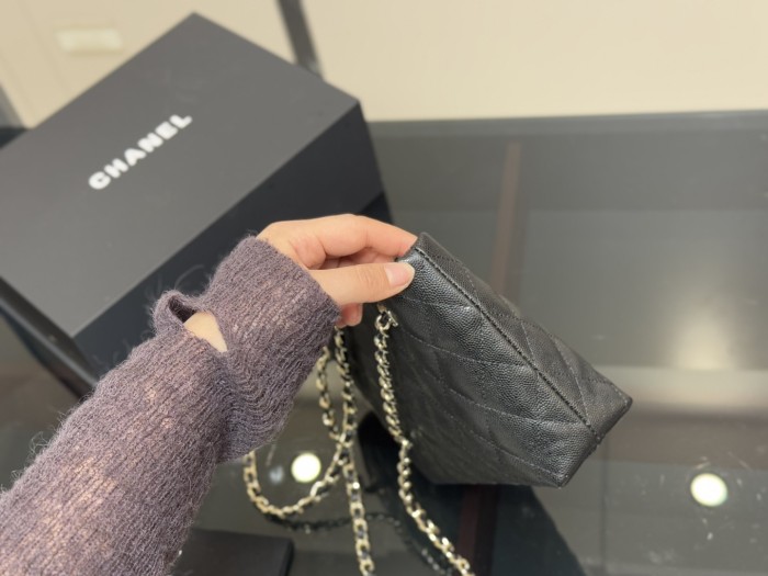 Chanel Tote 044 DB532 23cm