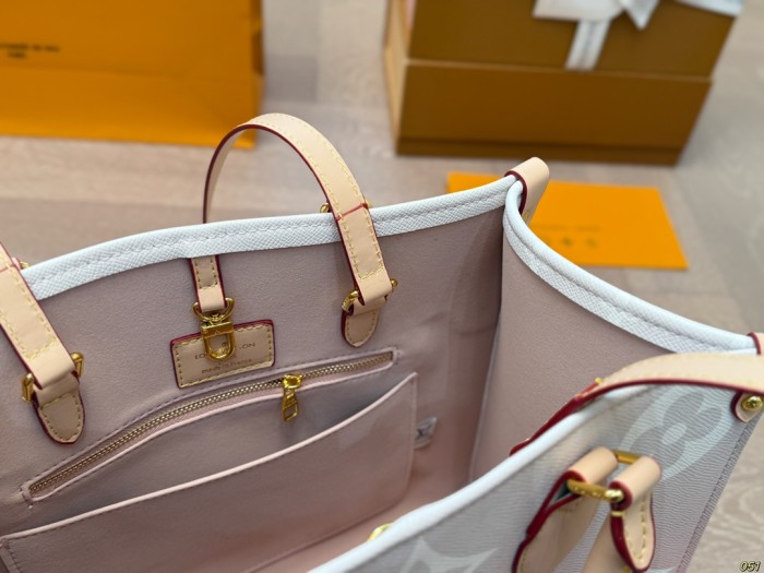 LV Onthego Tote 098 DB061 32cm