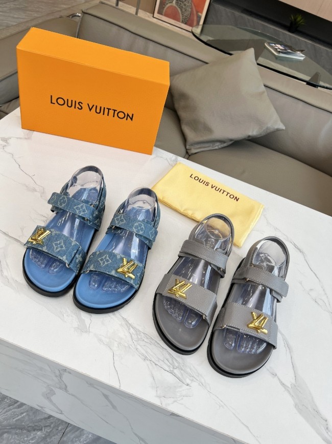 LV Shoes 023 XM022
