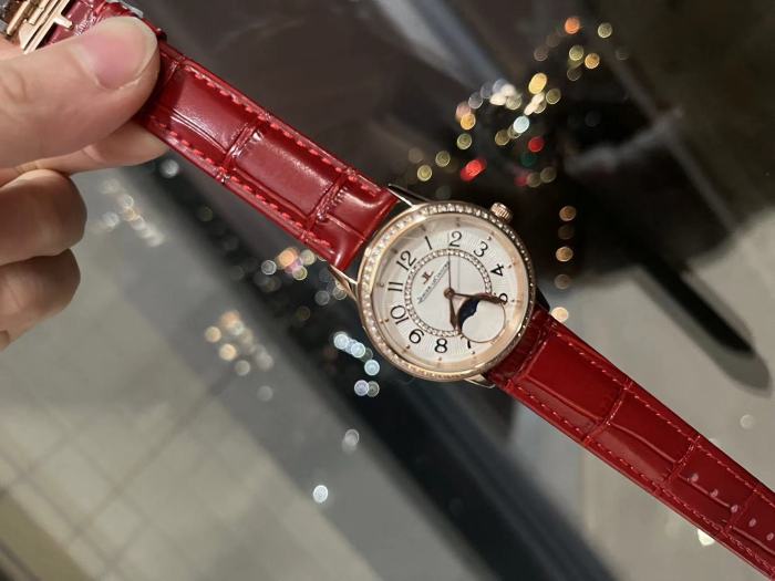 Jaeger-LeCoultre Watches 33mm