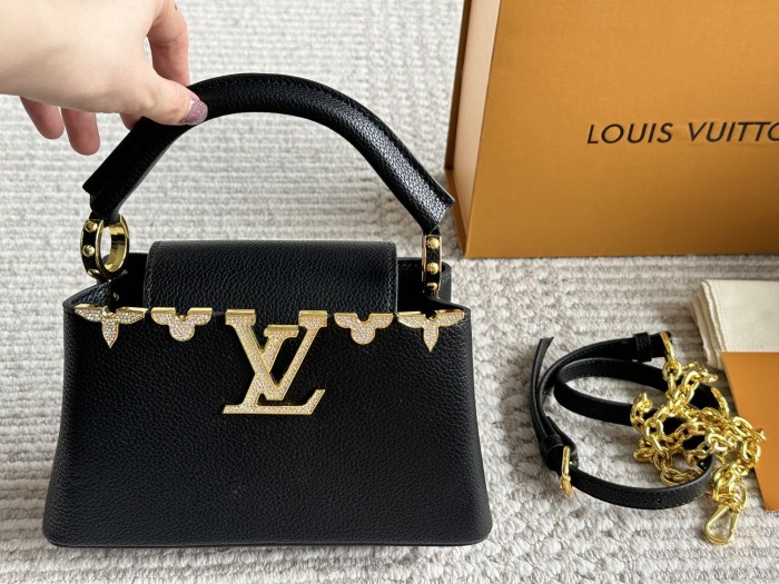 LV Capucines Bag 100 DB002 20cm