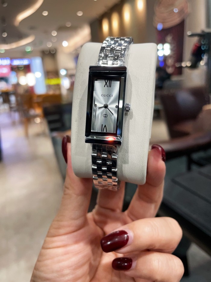 Gucci Watches 35*17mm