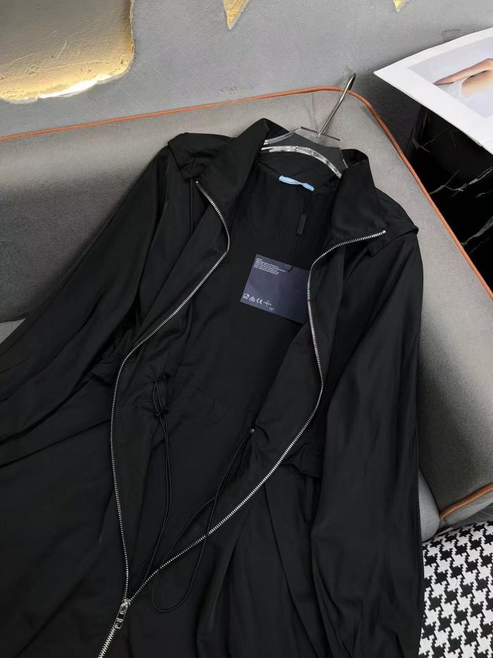 Prada Ladieswear