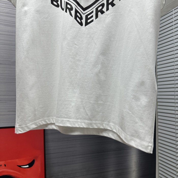 Burberry T-Shirts 008
