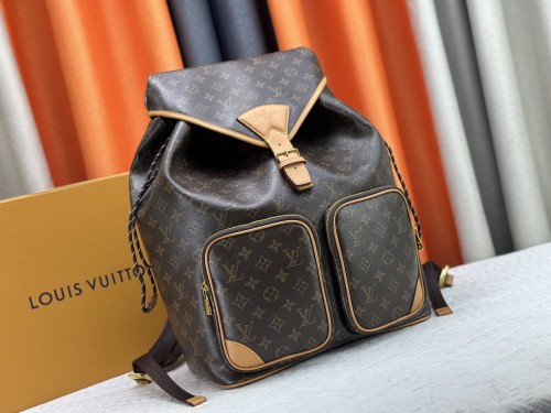 LV Montsouris Cargo Backpack M14015 KA012 40cm