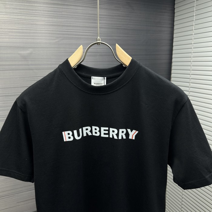 Burberry T-Shirts 010