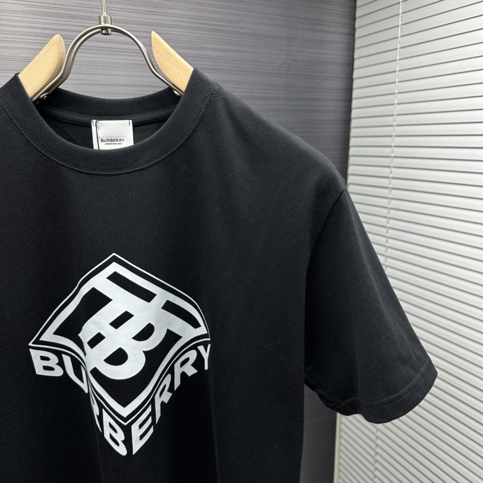 Burberry T-Shirts 008