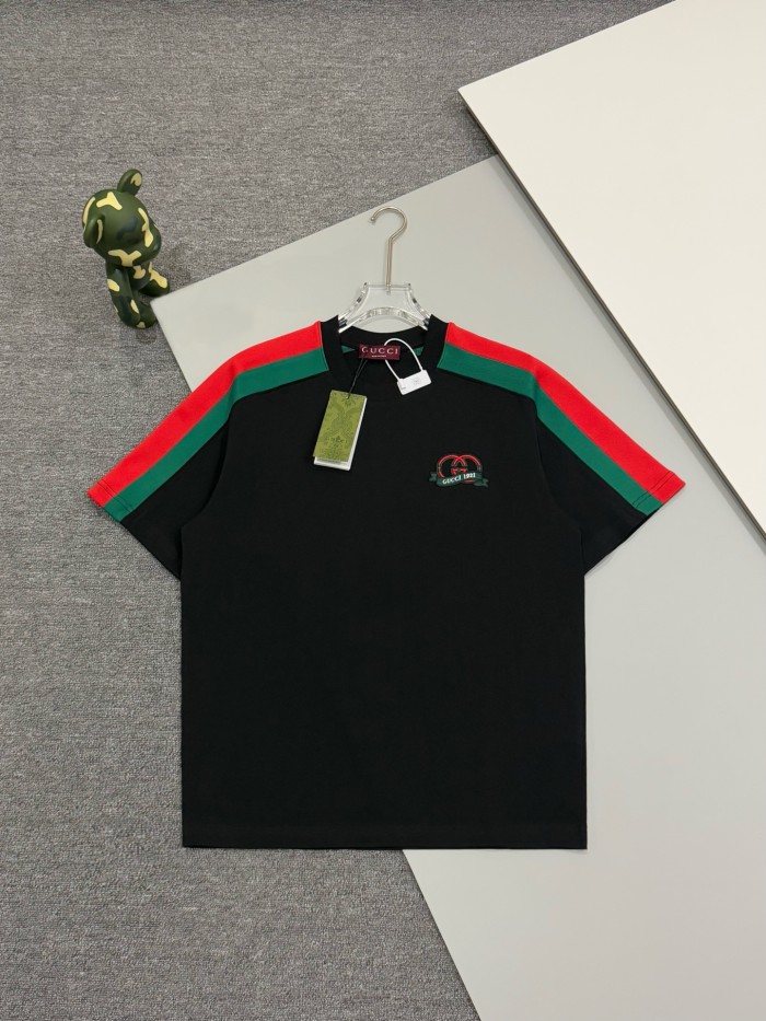 Gucci T-Shirts 014