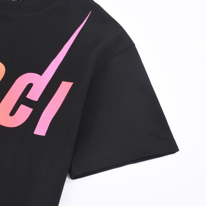 Gucci T-Shirts 006