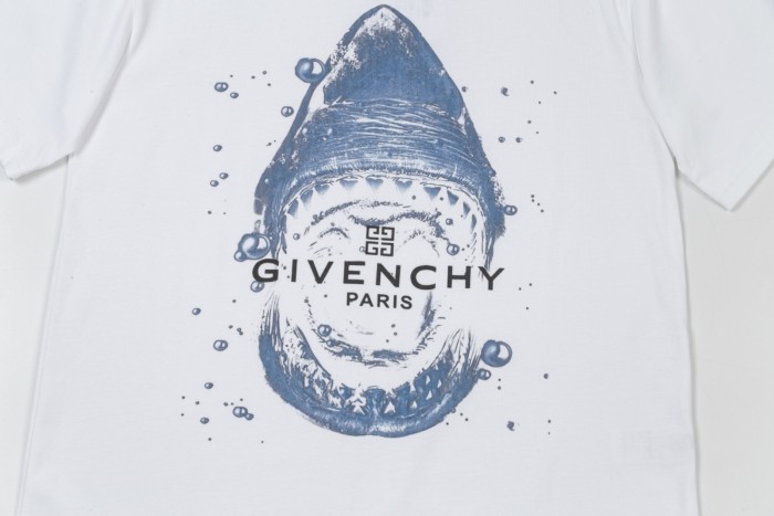 Givenchy T-Shirts 005