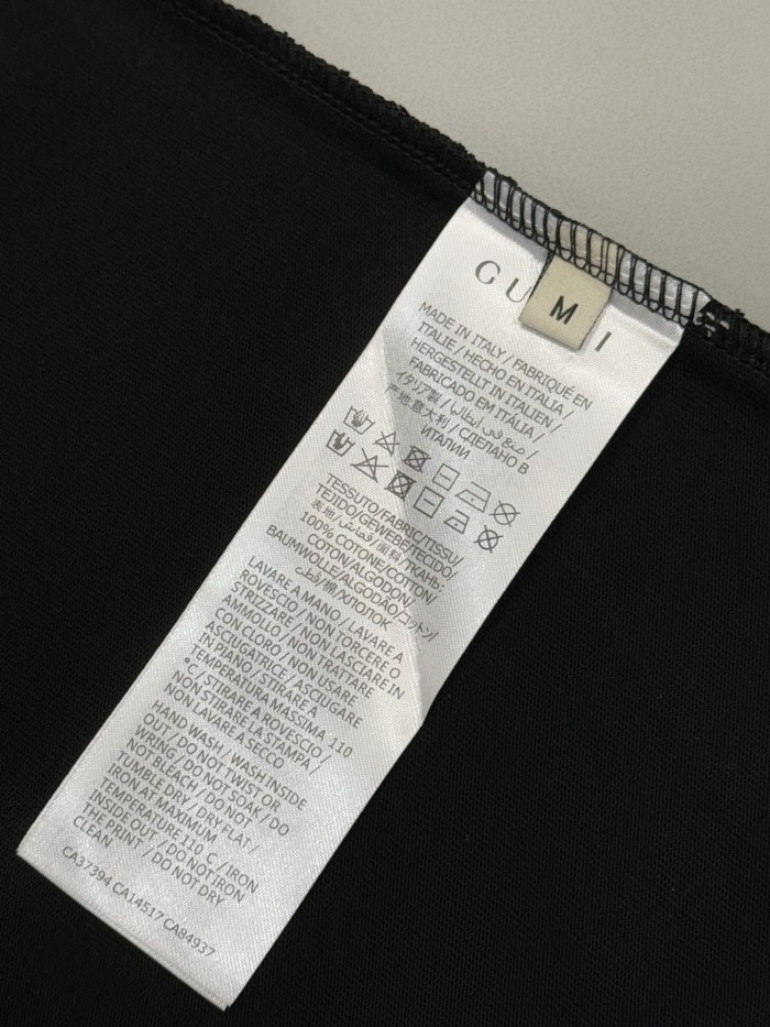 Gucci T-Shirts 014