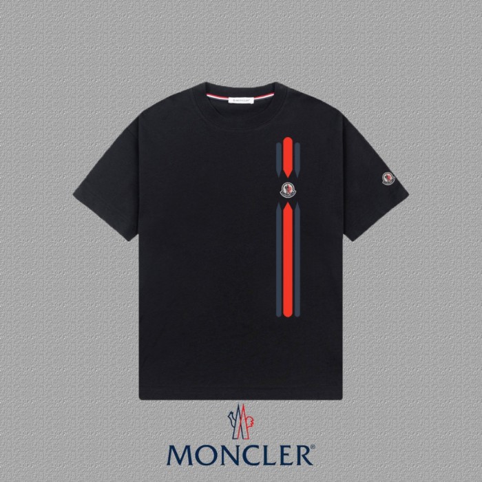 Moncler T-Shirts 011