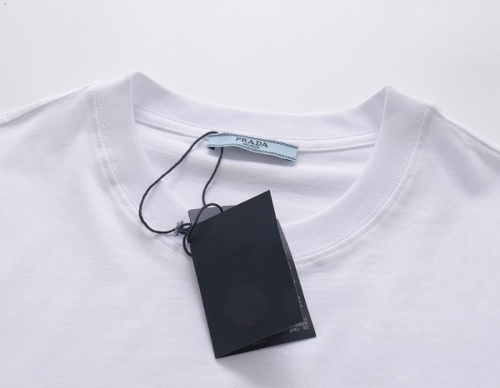 Prada T-Shirts 004